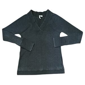 Others Follow Long Sleeve V-Neck Lightweight Gray T-Shirt Women's Small